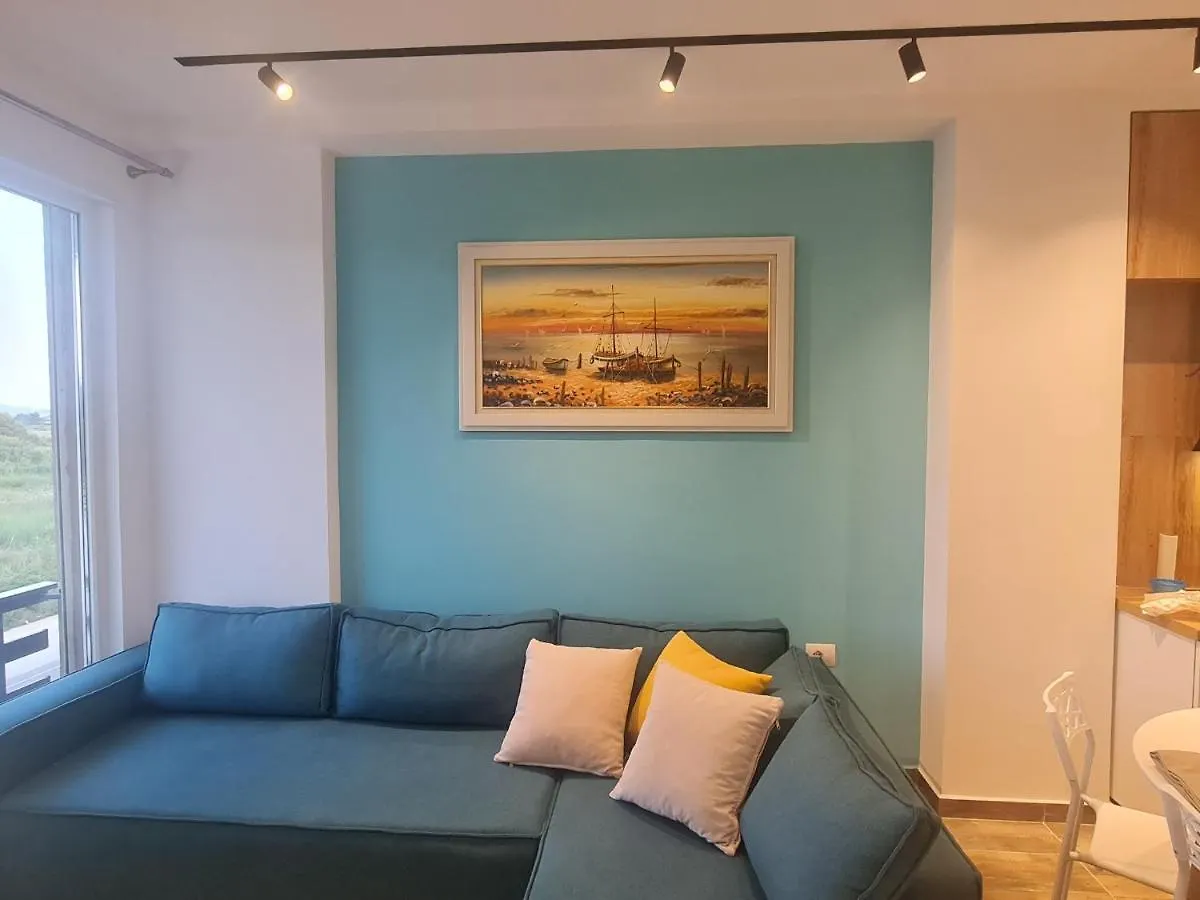 Teal Apartment Durres Albania